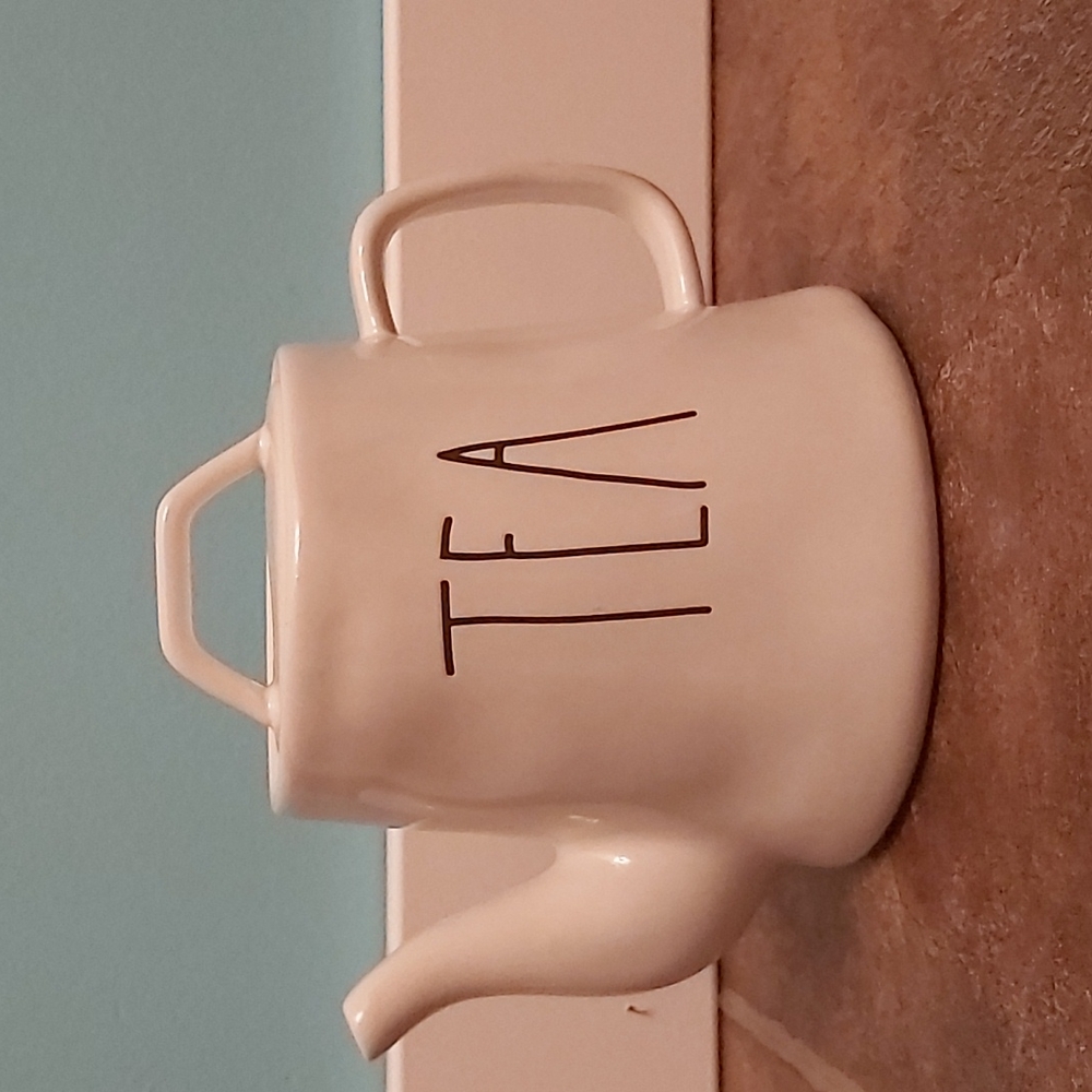 Rae Dunn Tea Pot